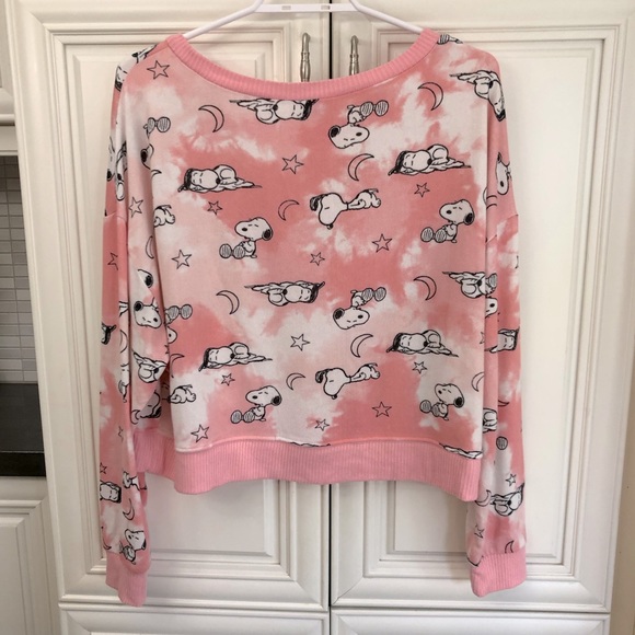 🥳HOST PICK🥳 Oversized Peanuts women’s sweatshirt - Picture 6 of 9